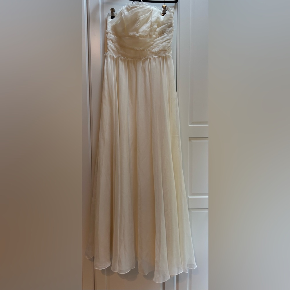 Monique Lhuillier Cream bridesmaid dress